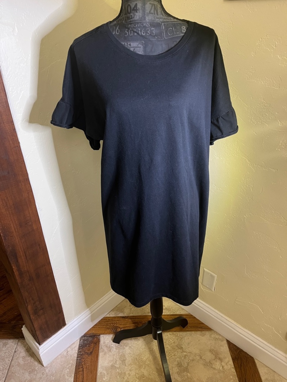 Old Navy Black Midi T-Shirt Dress with Rolled Sleeves